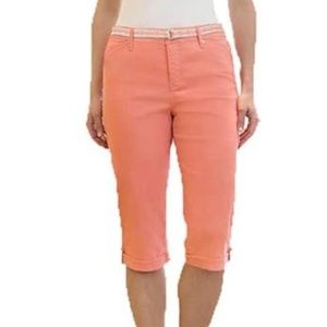 Gloria Vanderbilt Capri Pants Size 14